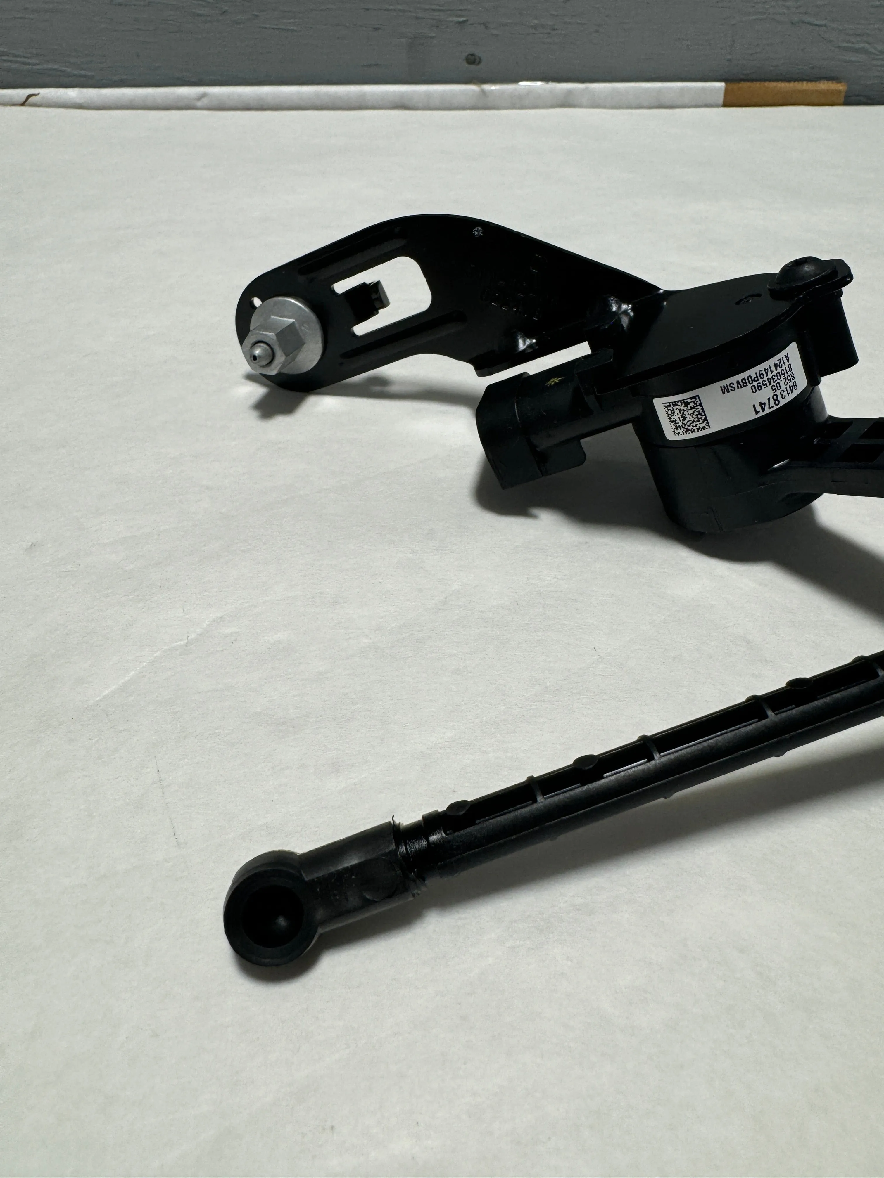 2022-2023 Silverado Driver Side Suspension Ride Height Sensor OEM