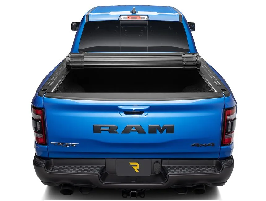 BAK Industries Revolver X4S Tonneau Cover | 2024  Toyota Tacoma