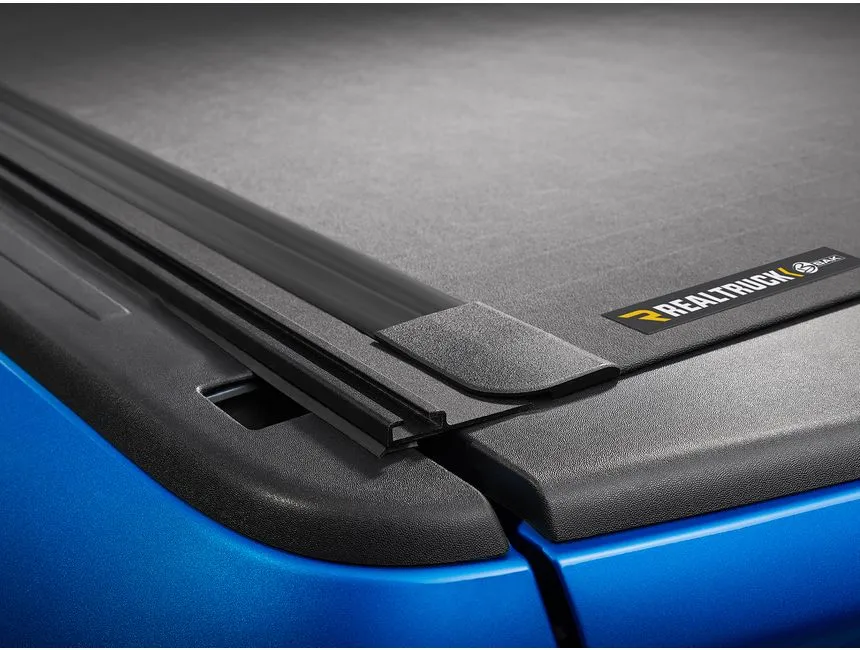 BAK Industries Revolver X4S Tonneau Cover | 2024  Toyota Tacoma