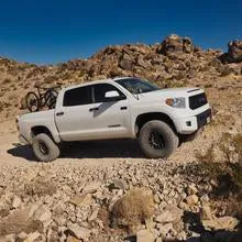 ELEVATE SUSPENSION UNIBALL BILLET UCA KIT- 2007  Tundra 2/4WD FREE SHIPPING- PT# 1006 (F2)